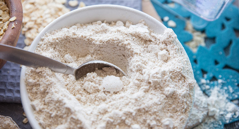 How to Make Oat Flour in a Blender - Savas Kitchen